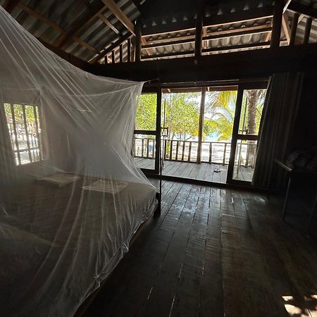 Rafikis Hostel Koh Rong Buitenkant foto