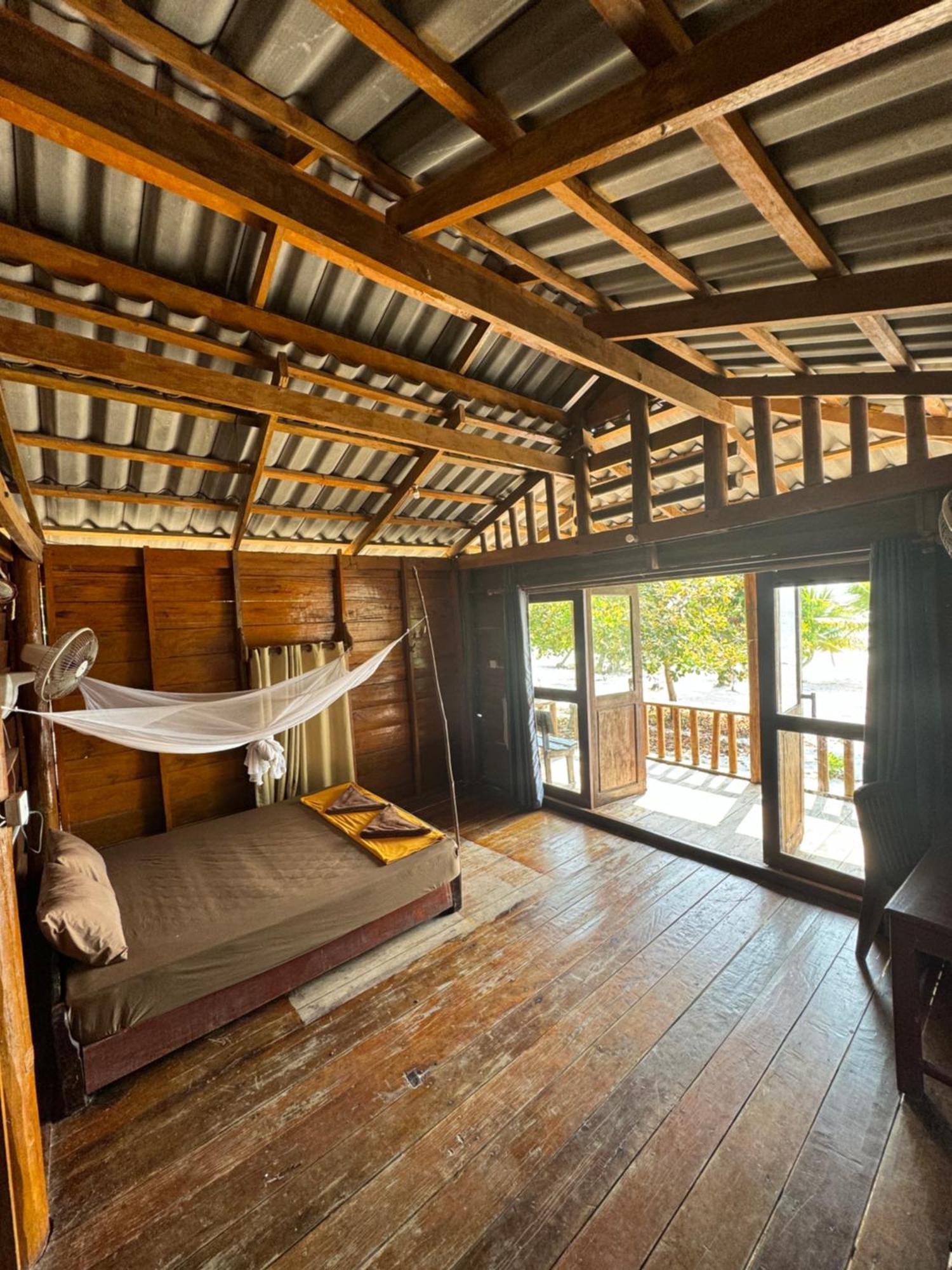 Rafikis Hostel Koh Rong Buitenkant foto