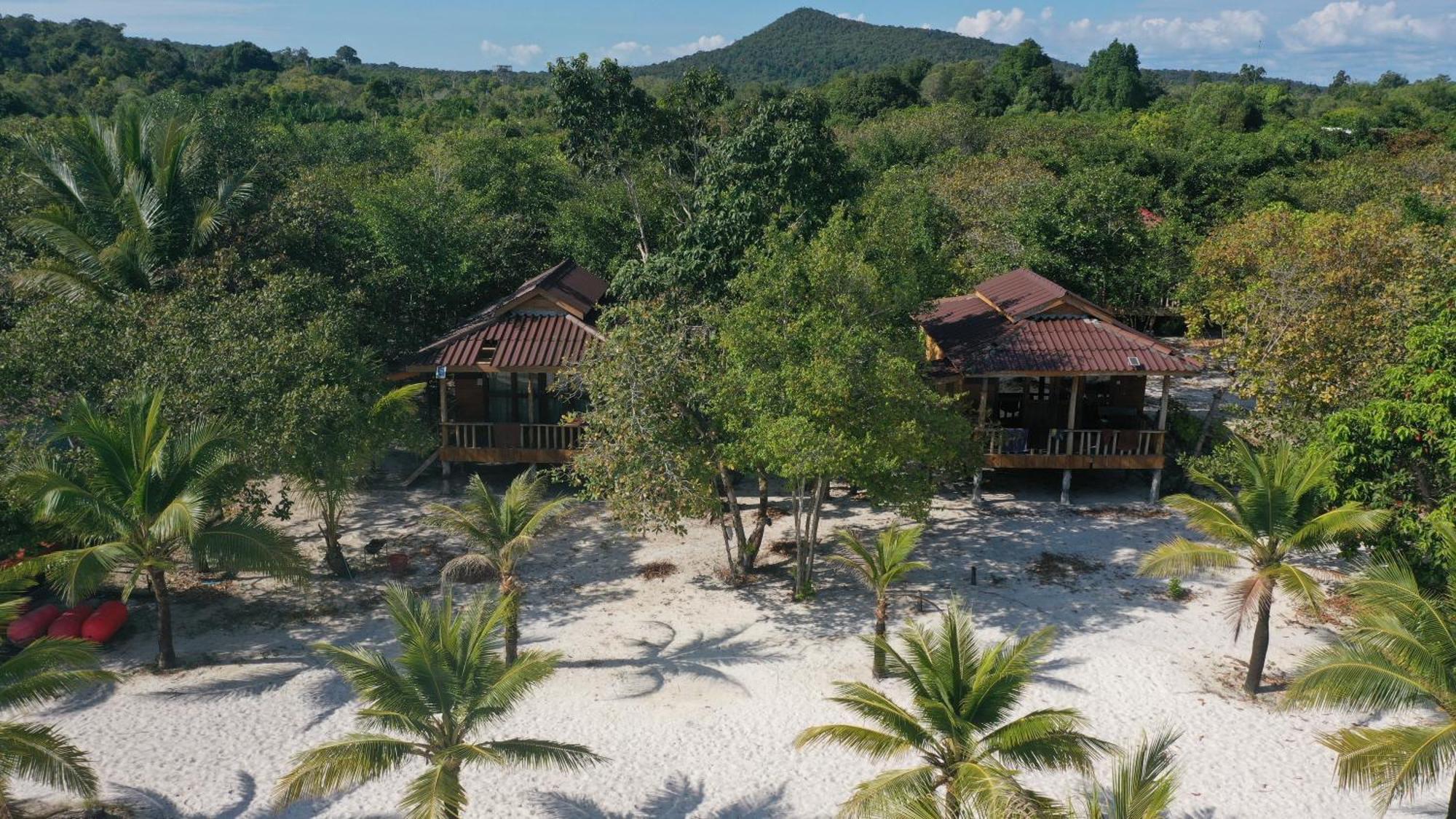 Rafikis Hostel Koh Rong Buitenkant foto