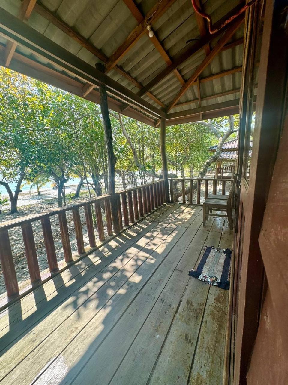Rafikis Hostel Koh Rong Buitenkant foto